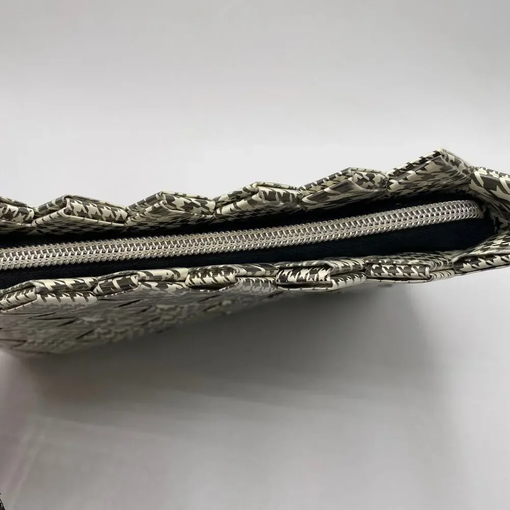 Nahui Ollin Woven Plastic Black & White Y2K Houndstooth‎ Clutch Wristlet